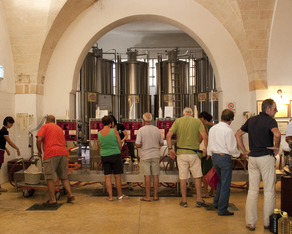 Tanking wine in Puglia