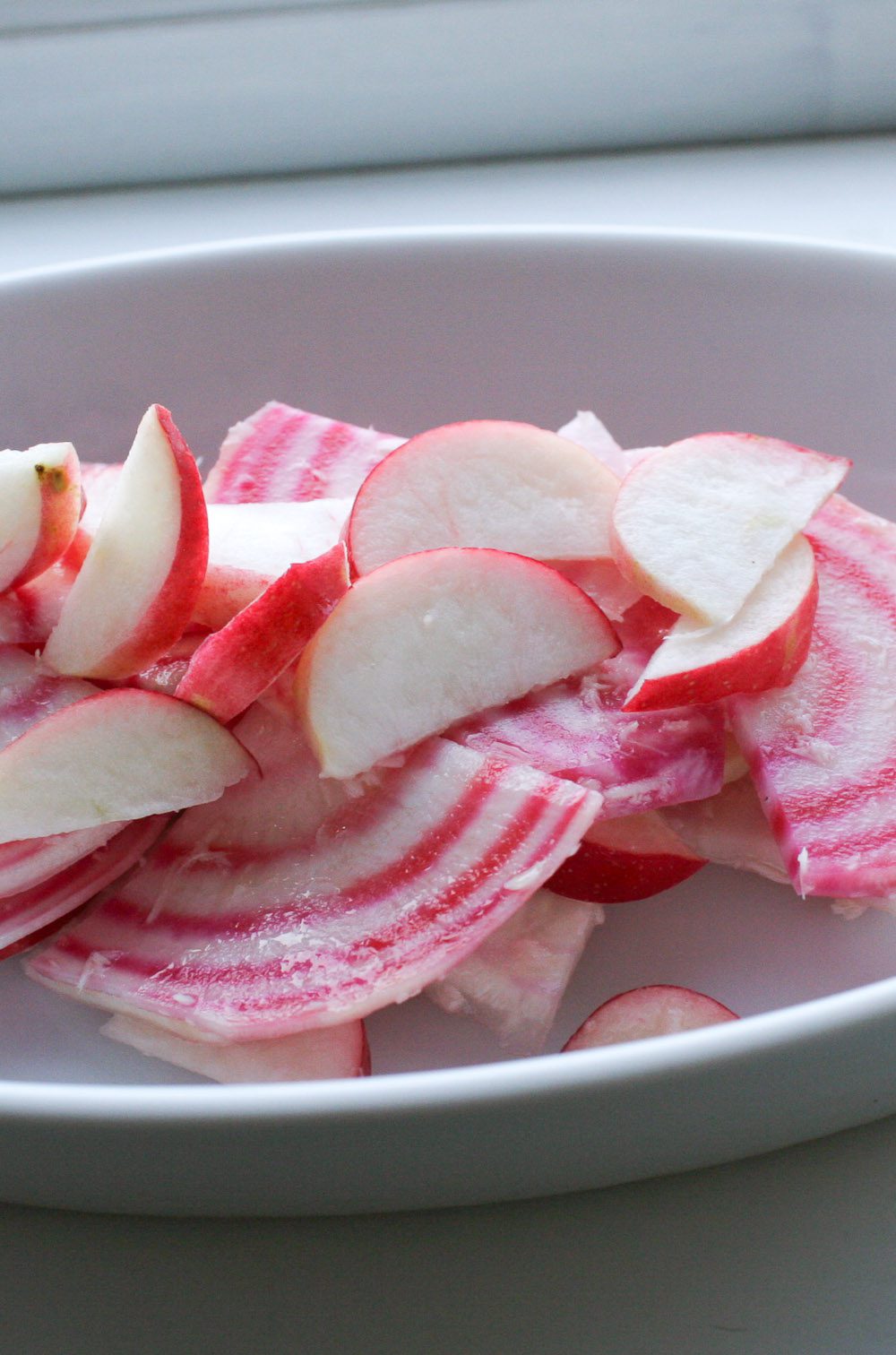 Beetroot and apple salad - Italian Notes