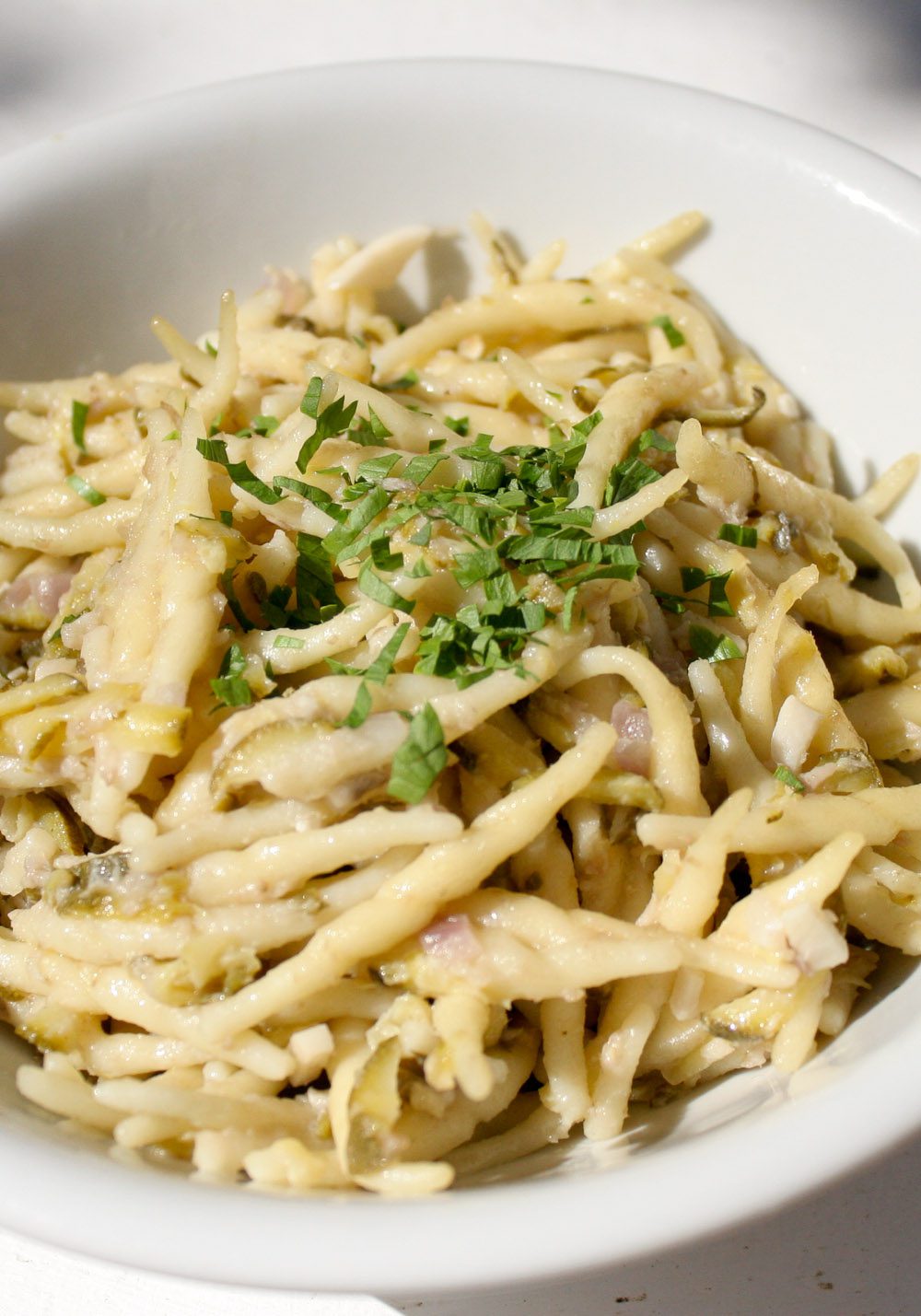 Pasta with zucchini and anchovies - Italian Notes