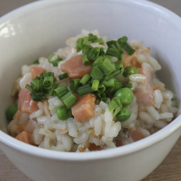 Risotto with smoked salmon and peas - Italian Notes
