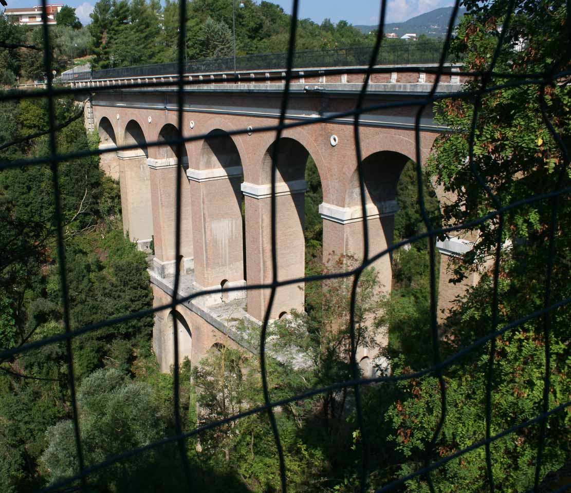 Cardarelli Stone Bridge