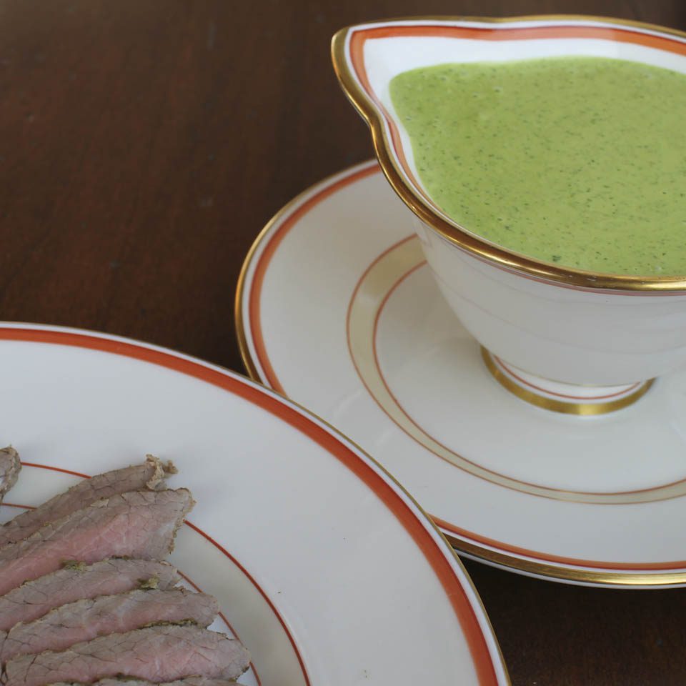 Green sauce for meat and vegetables 