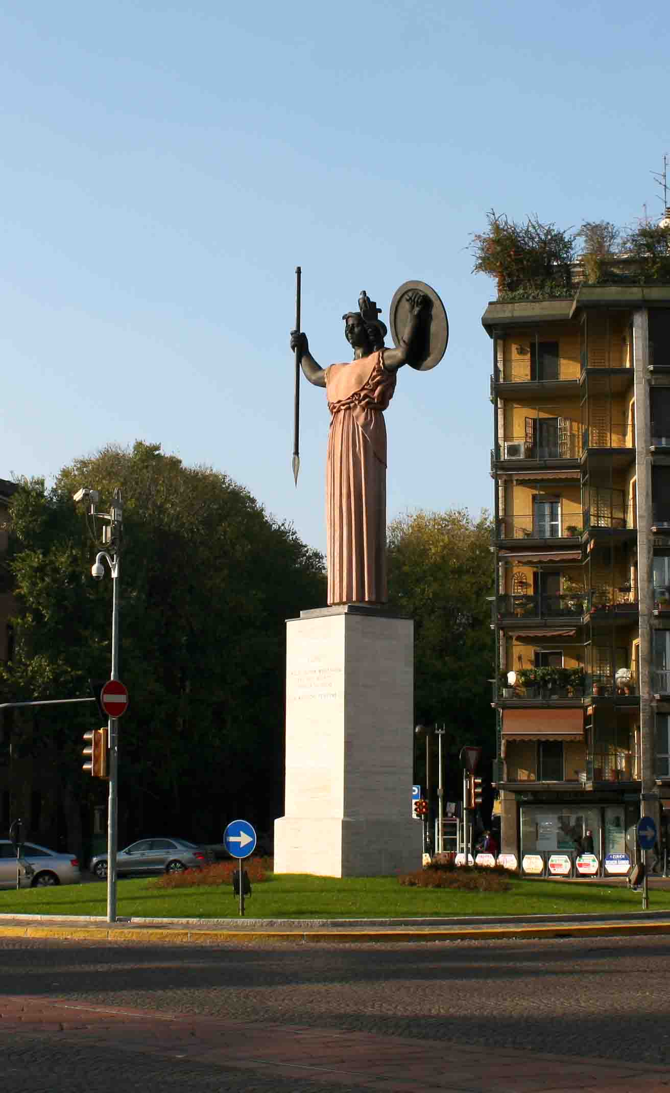 Statue og Minerva Pavia
