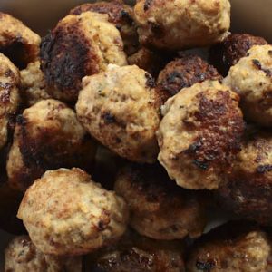 Meatballs with cranberries and capers1