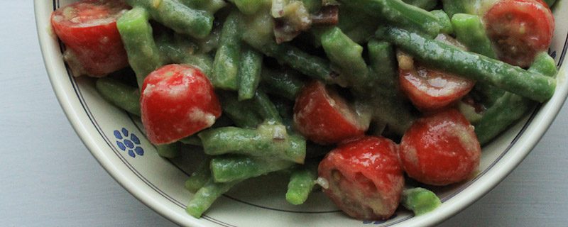 Green beans and tomato salad