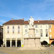 Vercelli PIazza Cavour