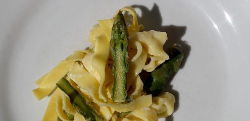 Fettuccine with asparagus and pecorino