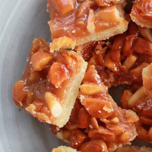 Caramel Almond Bites - Italian Notes