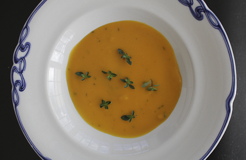 Blended pumpkin soup with herbs and spices